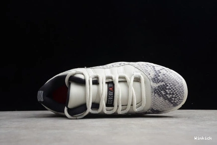 JORDAN SNAKE BONE 11 - LOW LIGHT RETRO CD6846-002 1022